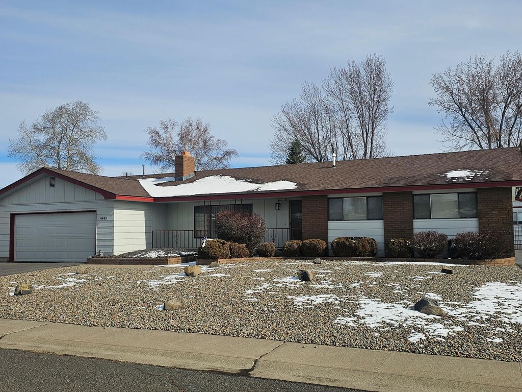 4443 Day Drive, Klamath Falls, OR 97603