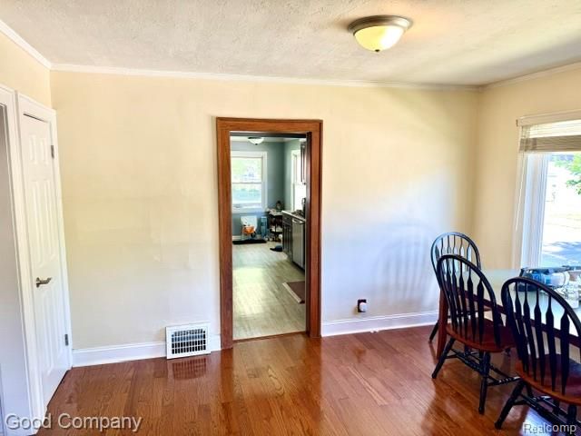 1102 S Wilson Avenue, Royal Oak, MI 48067