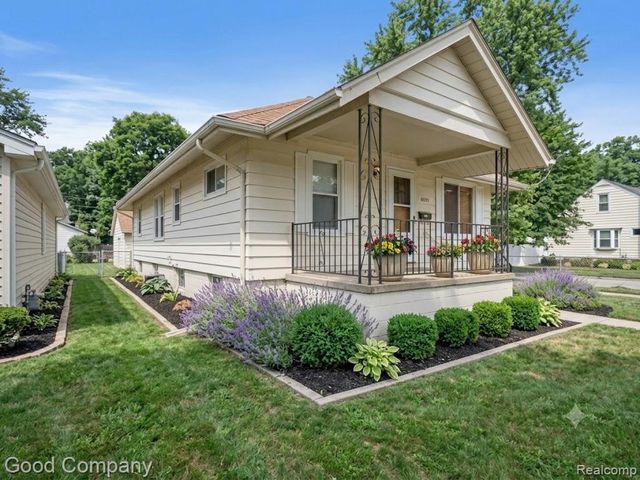 1102 S Wilson Avenue, Royal Oak, MI 48067
