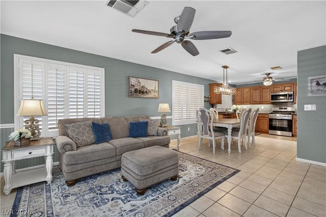 8334 Tribute Lane, Las Vegas, NV 89147