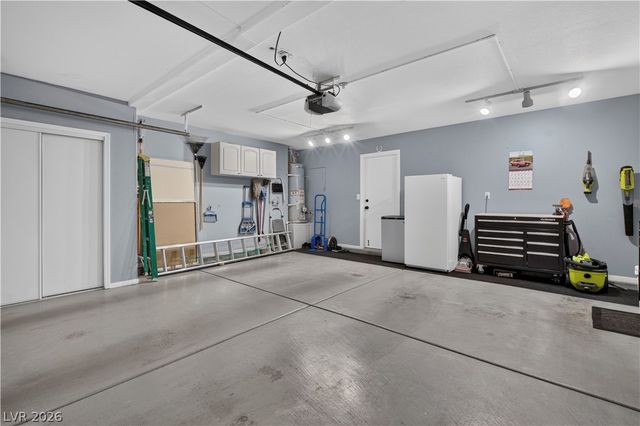 8334 Tribute Lane, Las Vegas, NV 89147