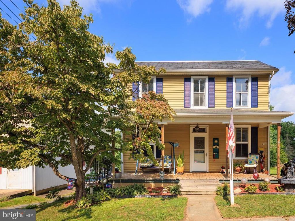 325 MAIN ST, Delta, PA 17314