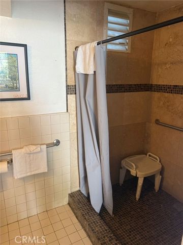 1047 Pacific Avenue, Long Beach, CA 90813