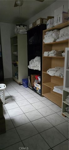 1047 Pacific Avenue, Long Beach, CA 90813