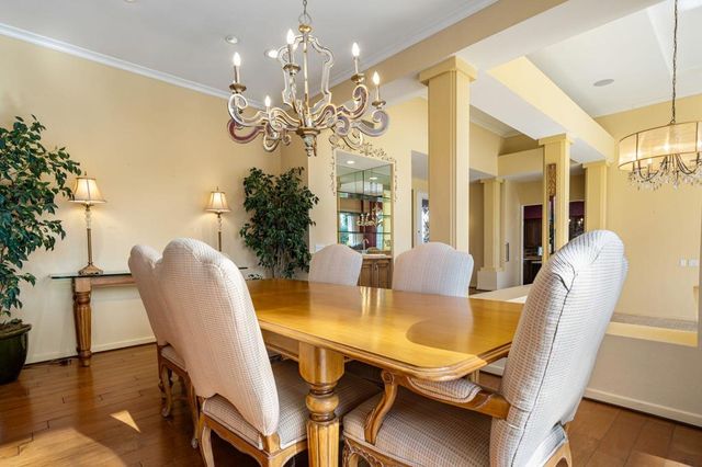 551 Red Arrow Trail, Palm Desert, CA 92211