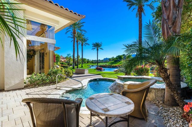 551 Red Arrow Trail, Palm Desert, CA 92211