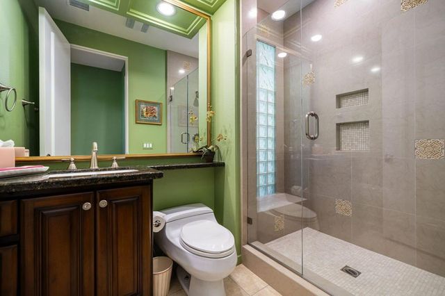 551 Red Arrow Trail, Palm Desert, CA 92211