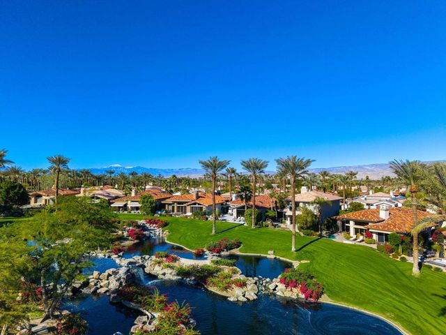 551 Red Arrow Trail, Palm Desert, CA 92211