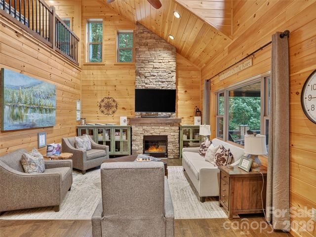 3050 Green River Cove Road, Saluda, NC 28773