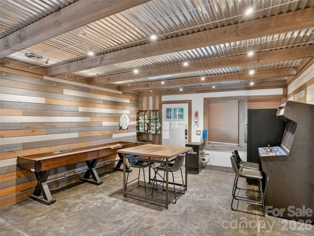 3050 Green River Cove Road, Saluda, NC 28773