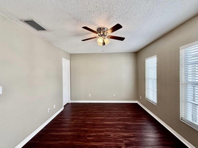 2802 W CLEVELAND STREET L, Tampa, FL 33609