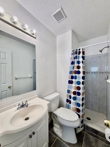 2802 W CLEVELAND STREET L, Tampa, FL 33609