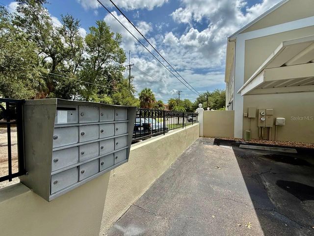 2802 W CLEVELAND STREET L, Tampa, FL 33609