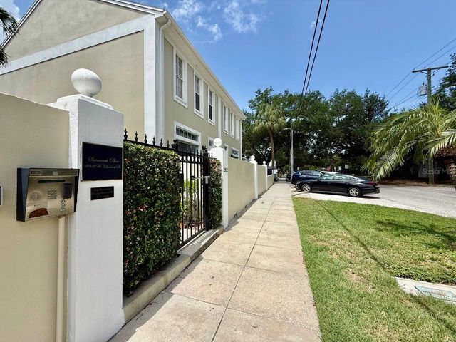 2802 W CLEVELAND STREET L, Tampa, FL 33609