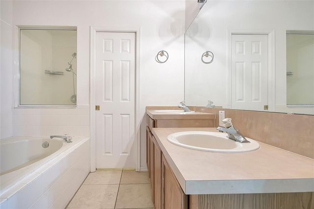 14528 KRISTENRIGHT LANE, Orlando, FL 32826