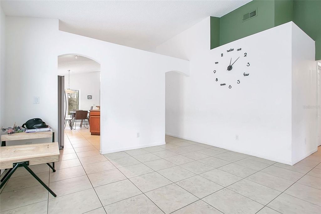 Image 5 of property listing at 14528 KRISTENRIGHT LANE, Orlando, FL 32826