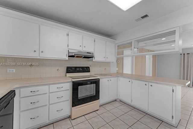 920 La Paloma Rd, Key Largo, FL 33037