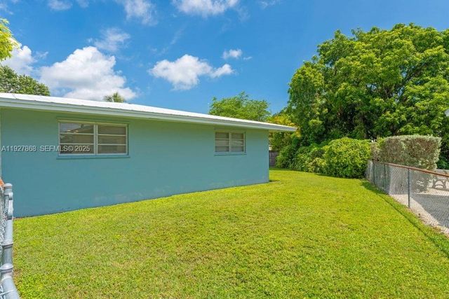 920 La Paloma Rd, Key Largo, FL 33037