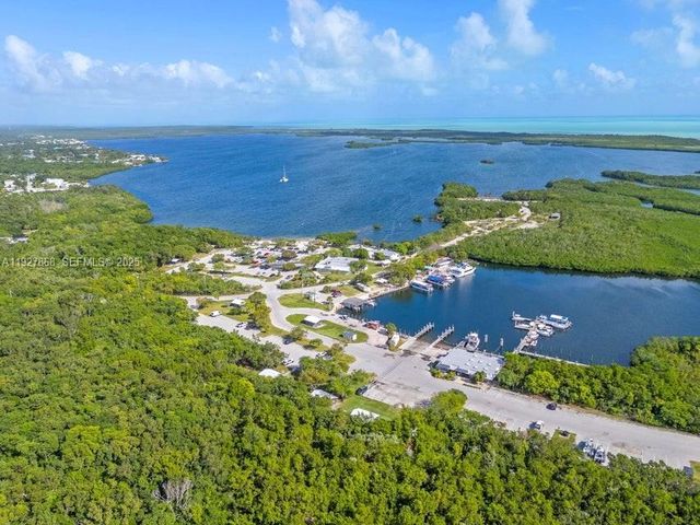 920 La Paloma Rd, Key Largo, FL 33037