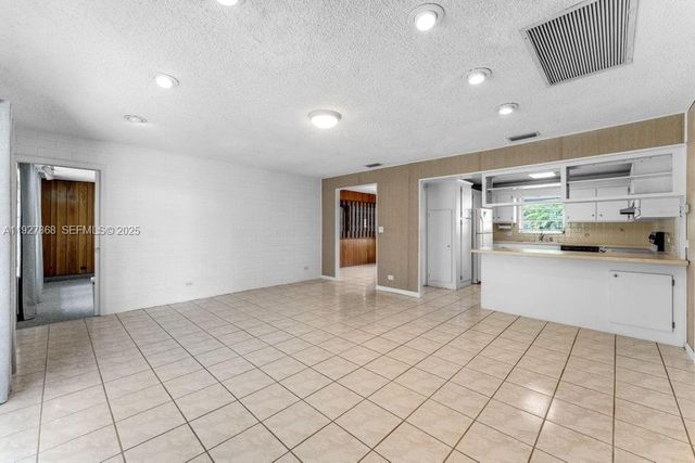 920 La Paloma Rd, Key Largo, FL 33037