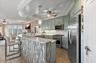 116 19TH Avenue N, 301, Jacksonville Beach, FL 32250