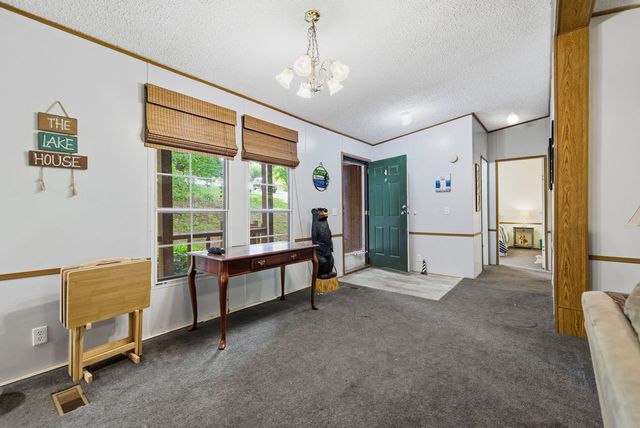 124 Woodshore Drive, Anderson, SC 29625