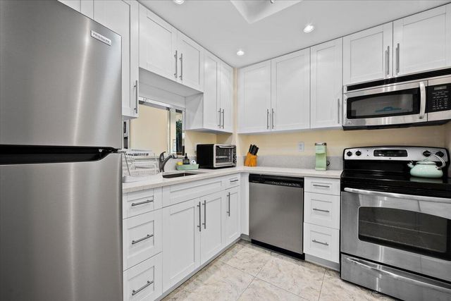 3540 S Ocean Boulevard 309, South Palm Beach, FL 33480