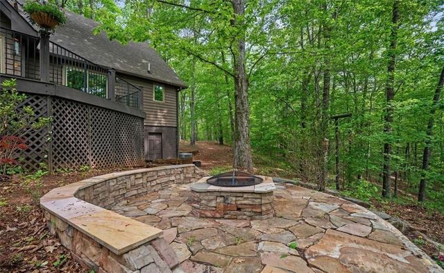 9511 Highpoint Road, Villa Rica, GA 30180