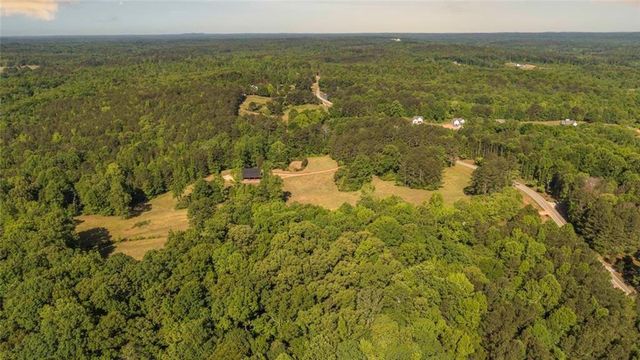9511 Highpoint Road, Villa Rica, GA 30180