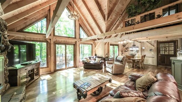9511 Highpoint Road, Villa Rica, GA 30180