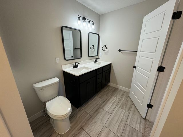 3305 MILAN DR, Columbia, MO 65202