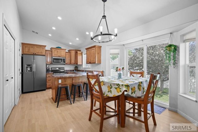263 S Bridger Drive, Ammon, ID 83406