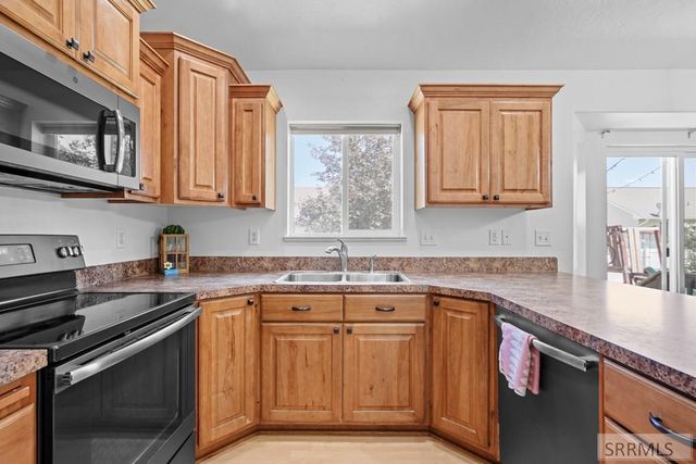 263 S Bridger Drive, Ammon, ID 83406