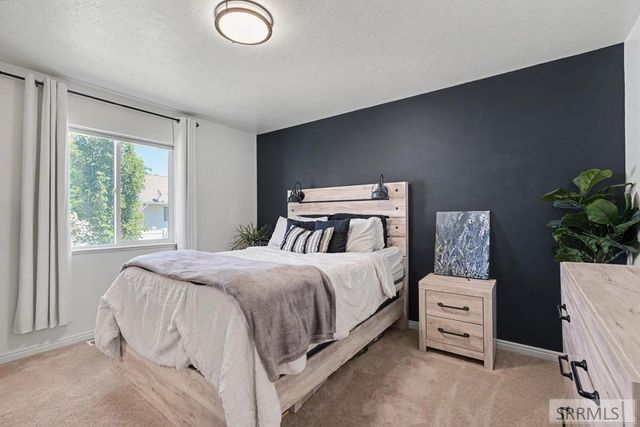 263 S Bridger Drive, Ammon, ID 83406