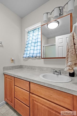 263 S Bridger Drive, Ammon, ID 83406