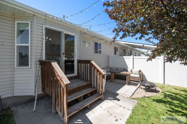 263 S Bridger Drive, Ammon, ID 83406