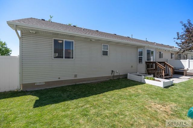 263 S Bridger Drive, Ammon, ID 83406
