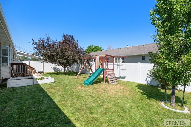 263 S Bridger Drive, Ammon, ID 83406