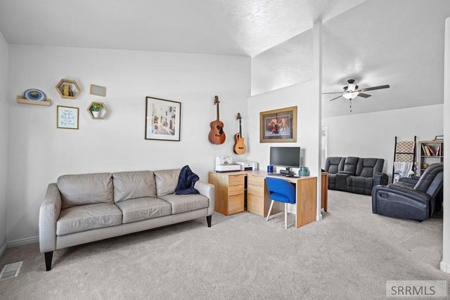 263 S Bridger Drive, Ammon, ID 83406