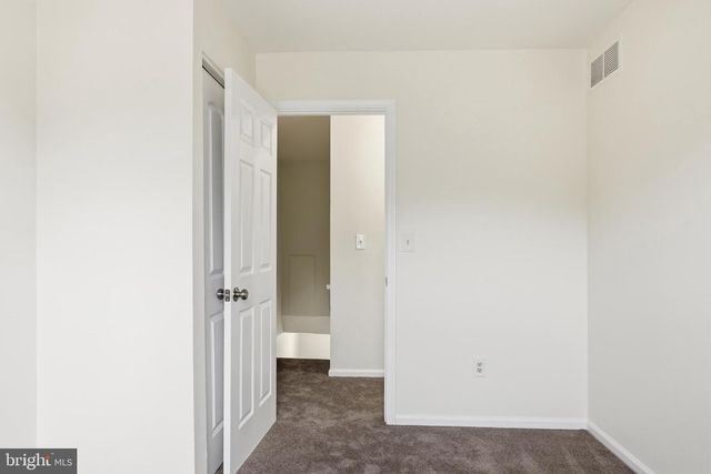 264 GREEN BLADE DR, Dover, DE 19904