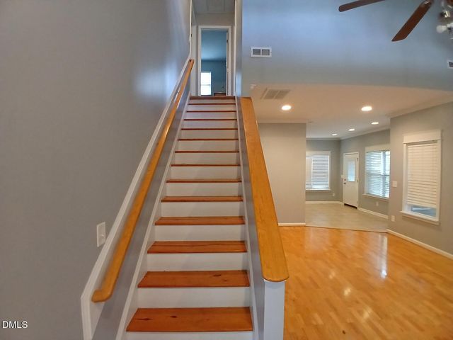 2215 University Drive, Durham, NC 27707