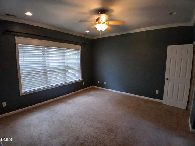 2215 University Drive, Durham, NC 27707