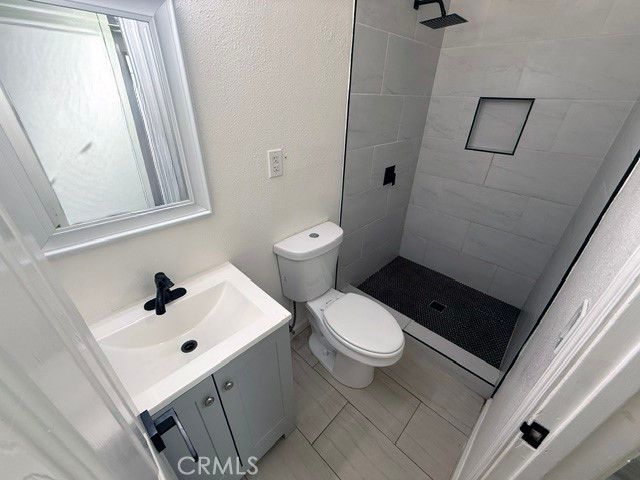 45320 Kingtree, Lancaster, CA 93534