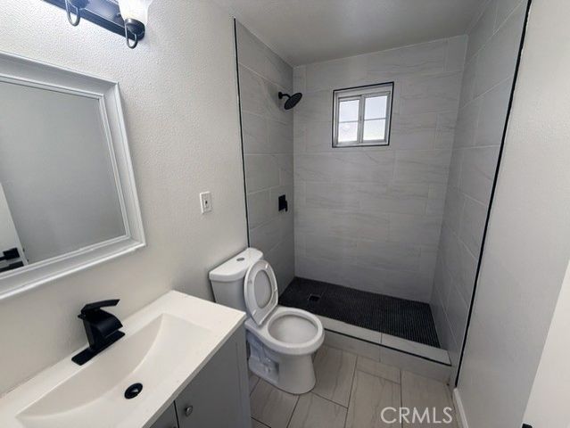 45320 Kingtree, Lancaster, CA 93534