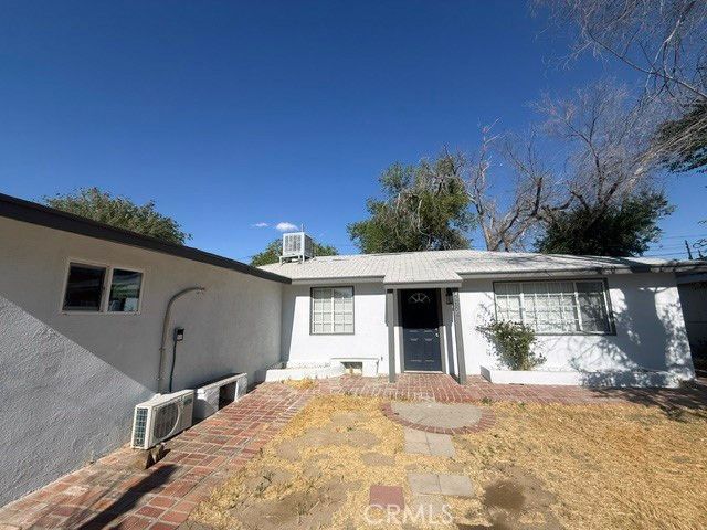 45320 Kingtree, Lancaster, CA 93534