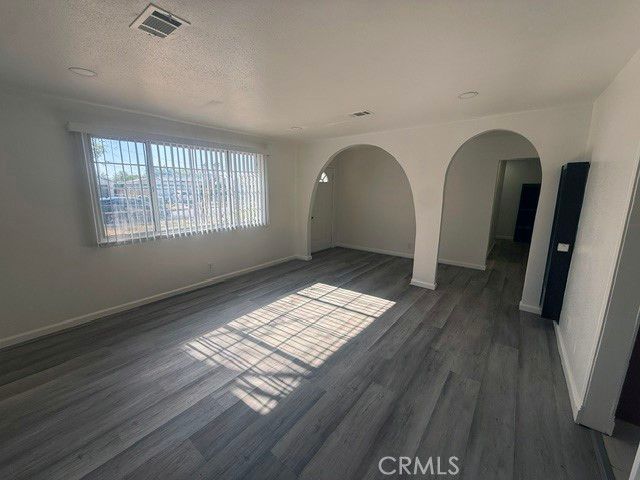 45320 Kingtree, Lancaster, CA 93534