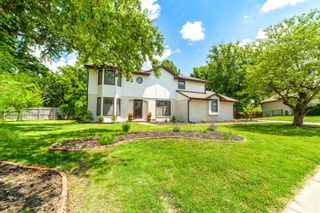 3112 CRESTWOOD LN, Columbia, MO 65203