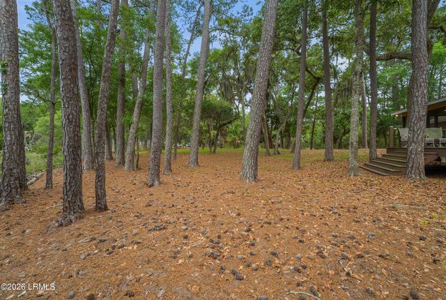 6 Cordgrass Loop, Beaufort, SC 29907