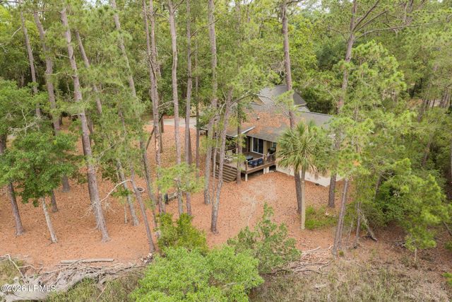 6 Cordgrass Loop, Beaufort, SC 29907