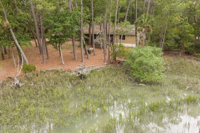 6 Cordgrass Loop, Beaufort, SC 29907